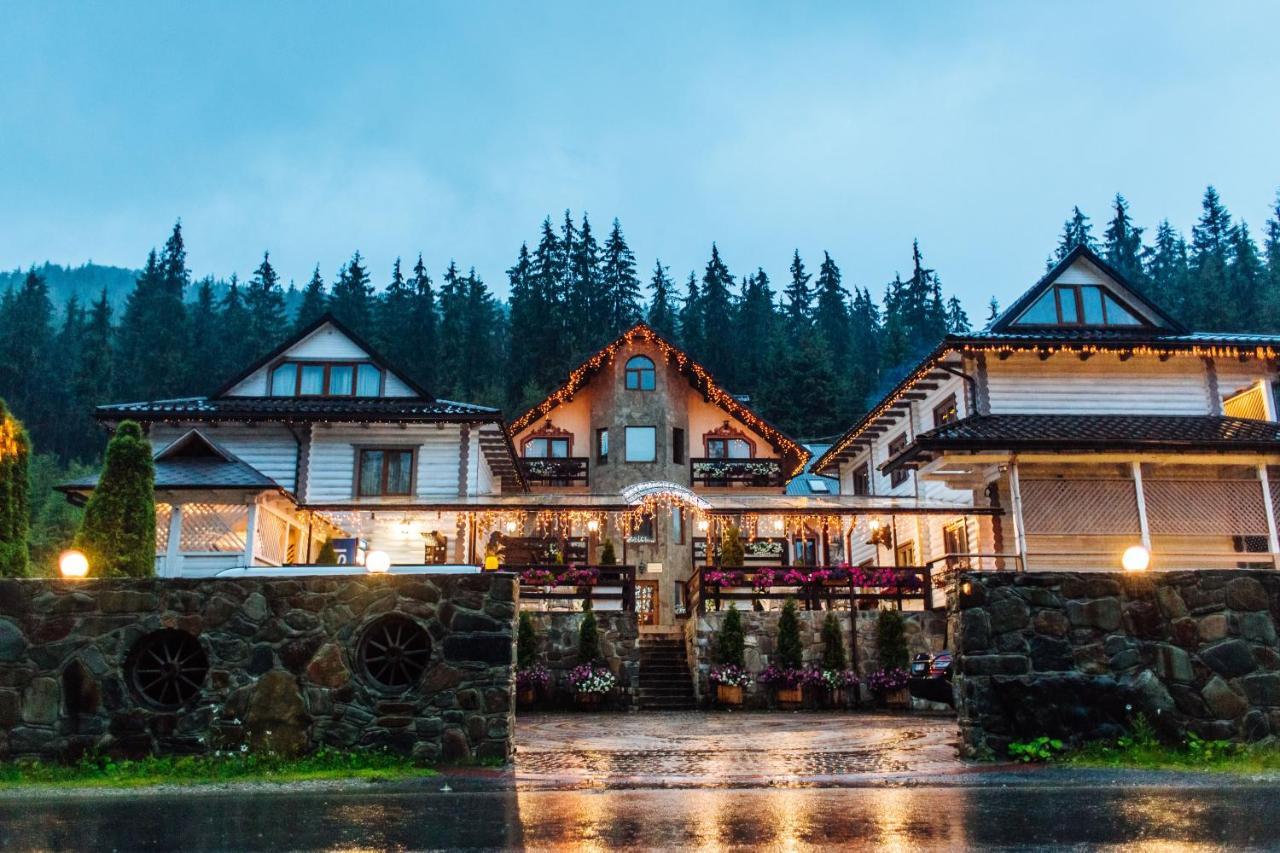 Hotel Vedmezhyi Dvir بوكوفِل المظهر الخارجي الصورة