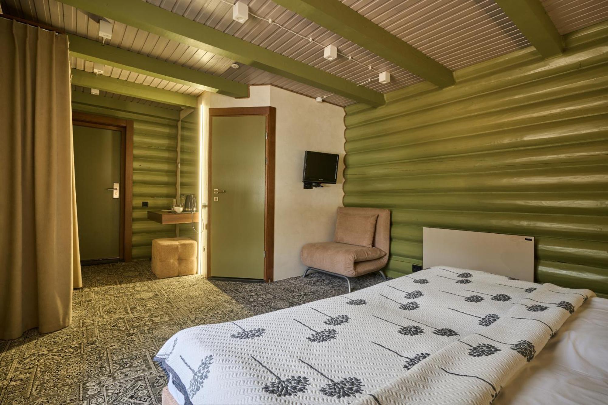 Hotel Vedmezhyi Dvir بوكوفِل المظهر الخارجي الصورة