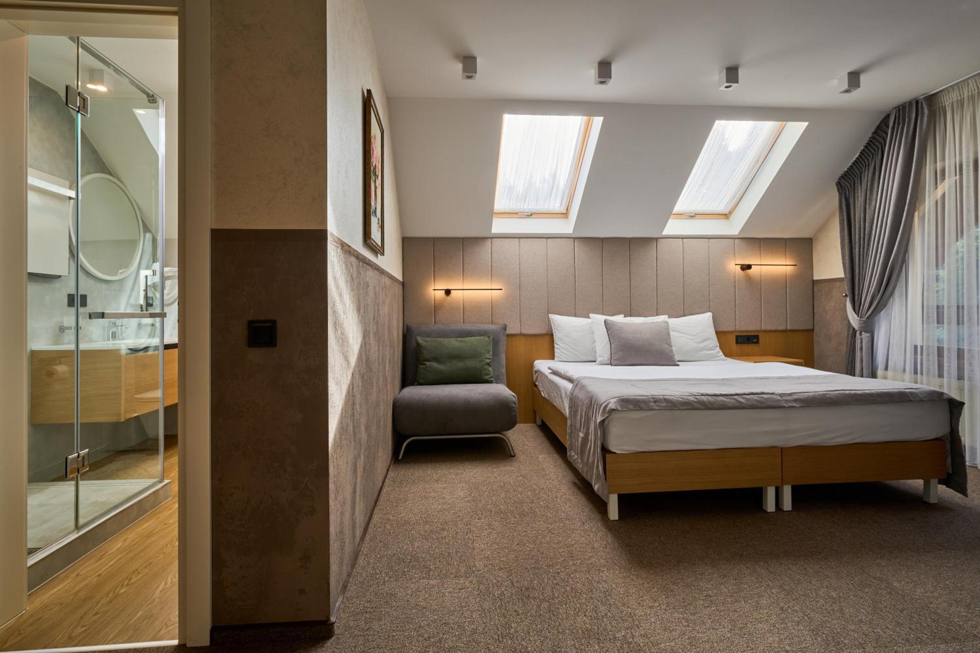 Hotel Vedmezhyi Dvir بوكوفِل المظهر الخارجي الصورة