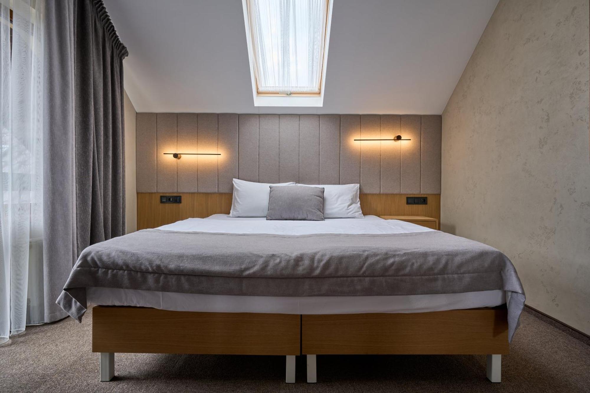 Hotel Vedmezhyi Dvir بوكوفِل المظهر الخارجي الصورة