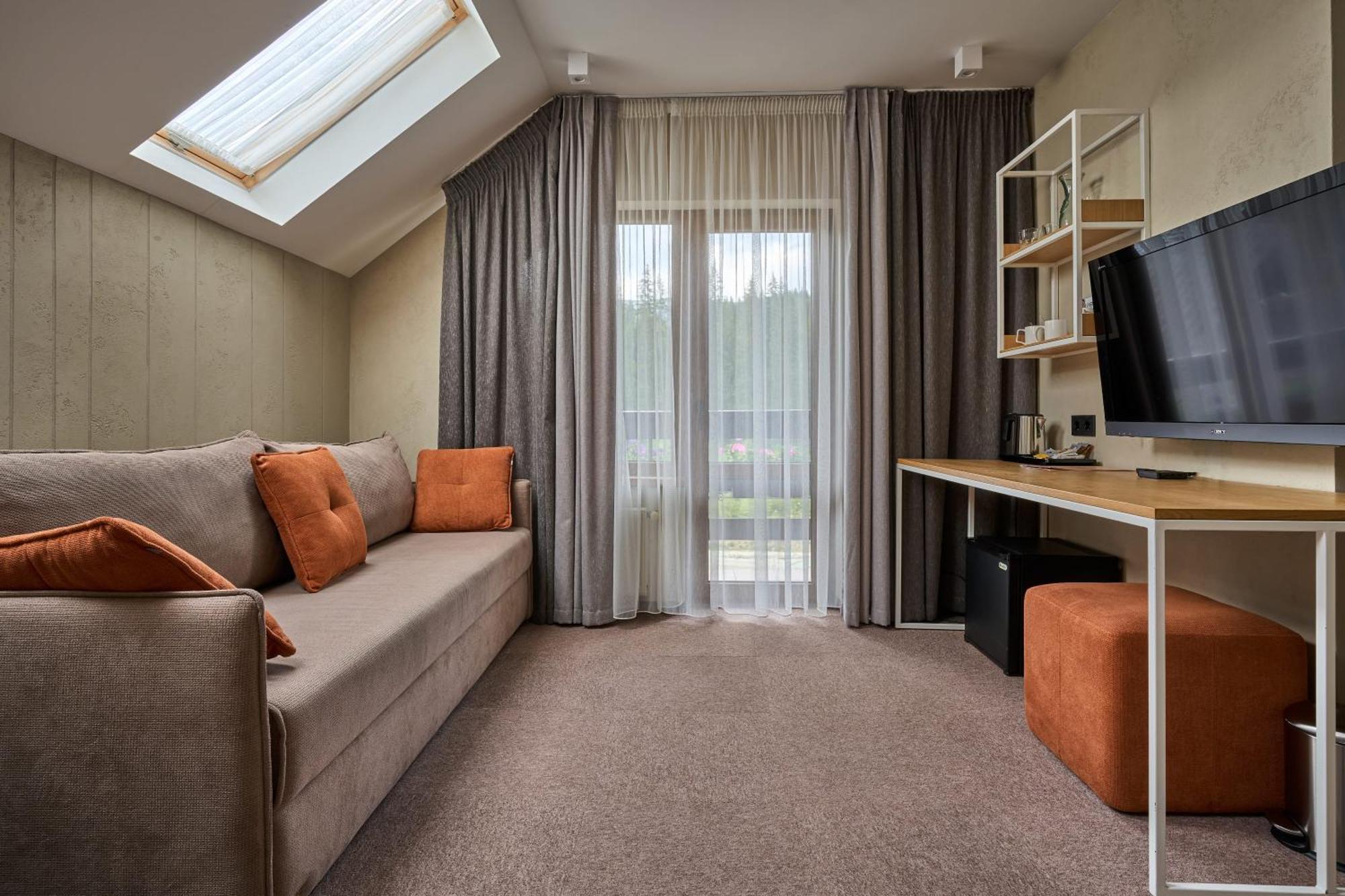 Hotel Vedmezhyi Dvir بوكوفِل المظهر الخارجي الصورة